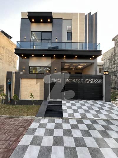 5 Marla Ultra Modern House For Sale