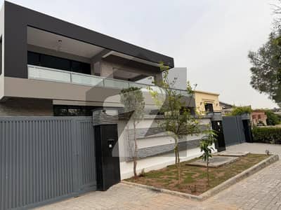 brand new house for rent in F-7