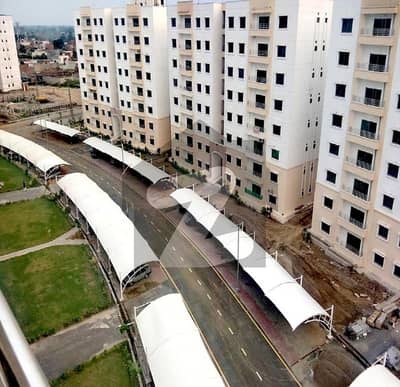 عسکری 11 ۔ سیکٹر بی اپارٹمنٹس عسکری 11,عسکری,لاہور میں 3 کمروں کا 10 مرلہ فلیٹ 2.85 کروڑ میں برائے فروخت۔