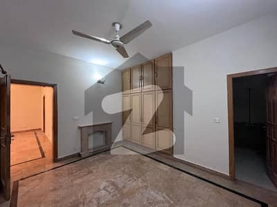 35x70 10 Marla Upper Portion for rent in G-13