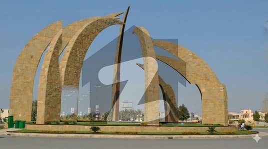 بحریہ ٹاؤن سیکٹر سی بحریہ ٹاؤن,لاہور میں 1 کنال رہائشی پلاٹ 1.49 کروڑ میں برائے فروخت۔