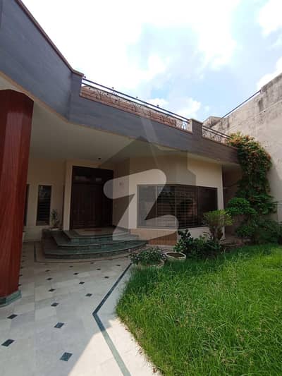 NFC Phase 1 C Block 26 Marla Slightly Used House For Sale