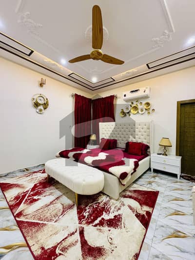 شالیمار کالونی ملتان میں 3 کمروں کا 5 مرلہ مکان 1.4 کروڑ میں برائے فروخت۔