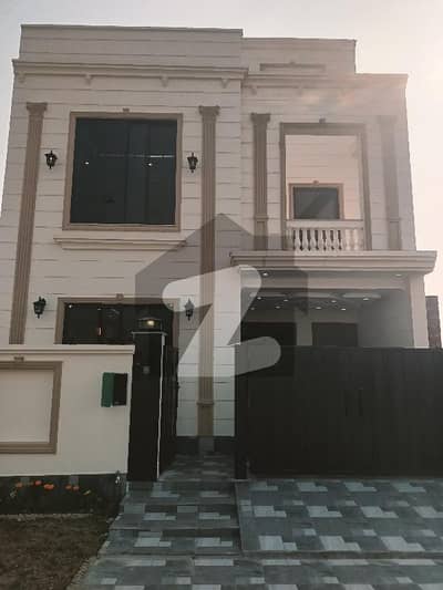 Hot Location 5 Marla New House For sale in Bahria Nasheman lahore