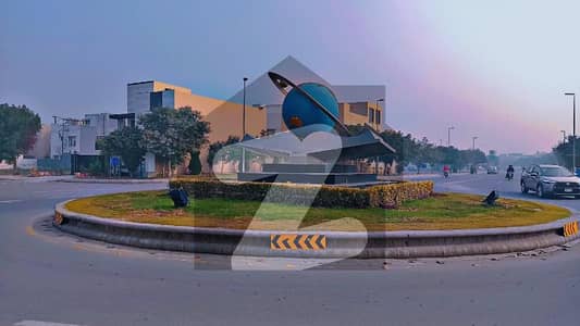 بحریہ آرچرڈ لاہور میں 5 مرلہ رہائشی پلاٹ 35.0 لاکھ میں برائے فروخت۔