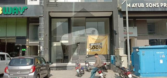 5.5 Marla Top Location Broadway 2nd floor office available for Rent