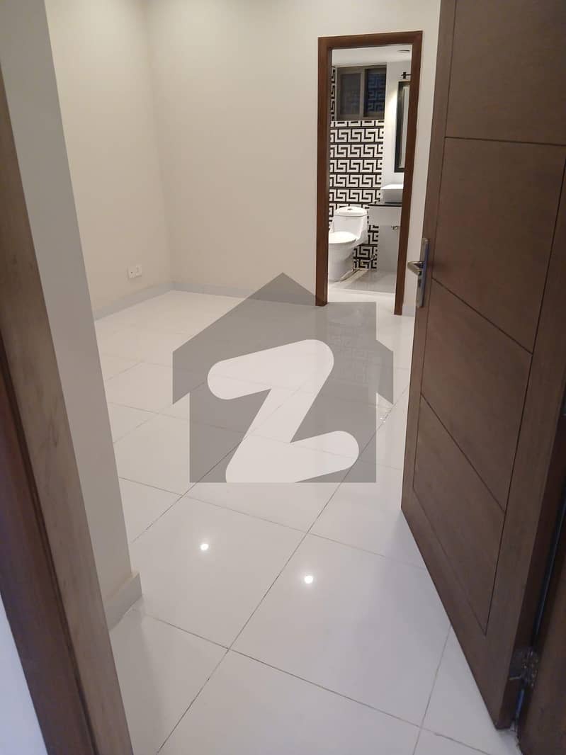 لیک سٹی رائیونڈ روڈ,لاہور میں 2 کمروں کا 7 مرلہ بالائی پورشن 60.0 ہزار میں کرایہ پر دستیاب ہے۔ لیک سٹی رائیونڈ روڈ,لاہور میں 2 کمروں کا 7 مرلہ بالائی پورشن 60.0 ہزار میں کرایہ پر دستیاب ہے۔