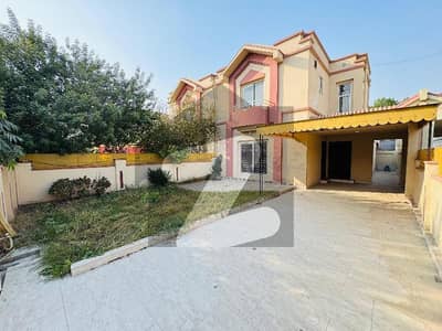 10 MARLA EDEN COMPANY HOUSE AVAILABLE FOR RENT IN LAKE CITY LAHORE SECTOR M7 BLOCK A