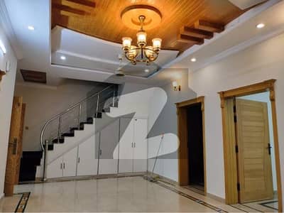 7 Marla House Available For Rent In G-13/2