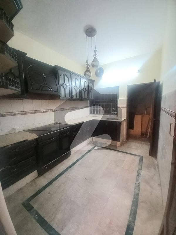 Upper Portion For Rent Prime Location Upper Portion For Rent Prime Location