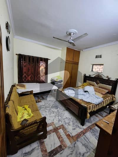 Upper Portion For Rent