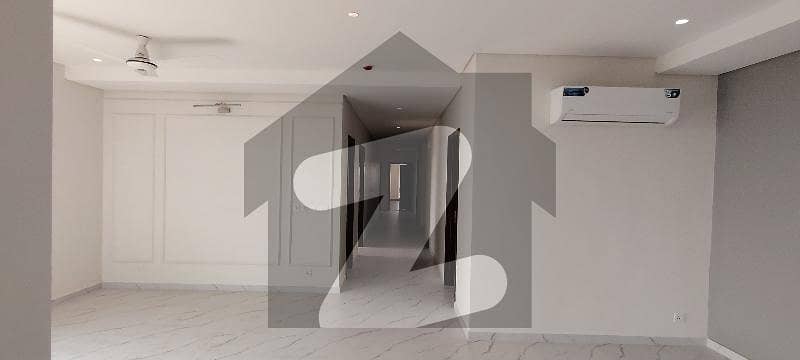 ڈیفینس رایا ڈی ایچ اے ڈیفینس,لاہور میں 3 کمروں کا 11 مرلہ فلیٹ 2.8 لاکھ میں کرایہ پر دستیاب ہے۔ ڈیفینس رایا ڈی ایچ اے ڈیفینس,لاہور میں 3 کمروں کا 11 مرلہ فلیٹ 2.8 لاکھ میں کرایہ پر دستیاب ہے۔