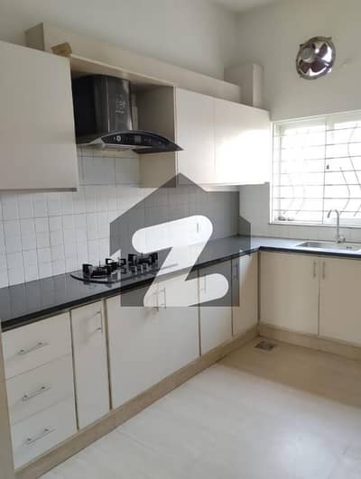 Beautiful upper Portion for Rent