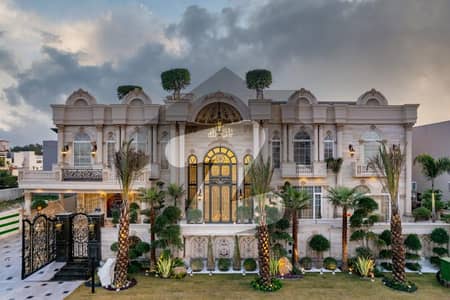 2 KANAL LAVISH FULL BASEMENT FULLY FURNISHED VILLA FOR SALE NEAR TO RAYA CLUB