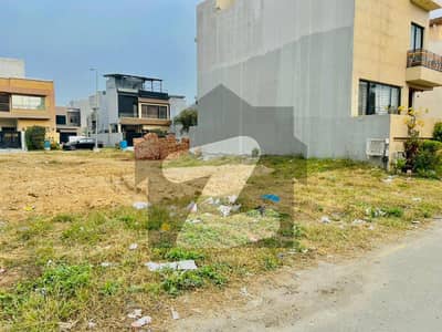 A Block 5 Marla Plot Ideal Location Reasonable Price Available for Sale