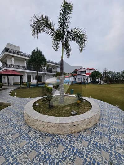 8 Kanal Ultra Luxury Farmhouse for Sale Prime Location Barki Road