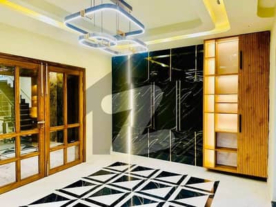 I-8 Beautiful Upper Portion For Rent More Options Available