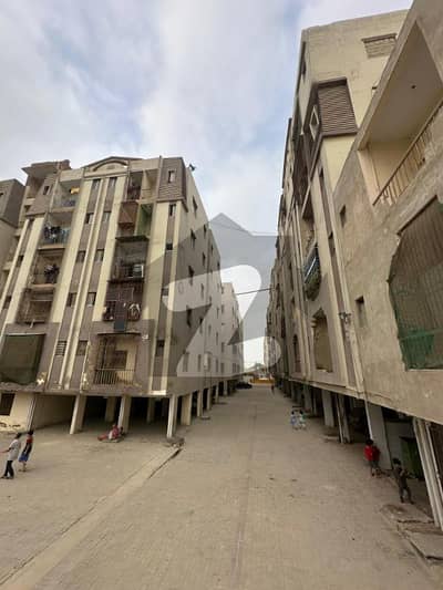 شاہ فیصل کالونی شاہراہِ فیصل,کراچی میں 1 کمرے کا 2 مرلہ فلیٹ 20.5 لاکھ میں برائے فروخت۔