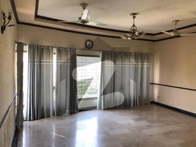 DHA Phase 4 Kanal Upper Portion