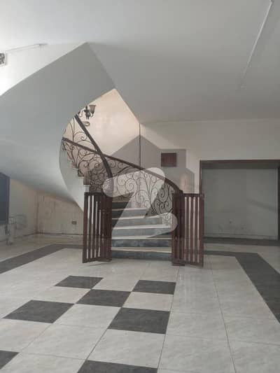 600 Yards West Open Bungalow For Sale On 15th Street Tanzeem, DHA