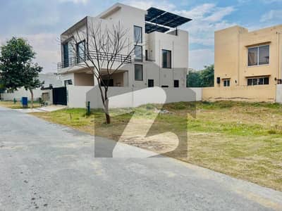 ڈی ایچ اے 9 ٹاؤن ۔ بلاک سی ڈی ایچ اے 9 ٹاؤن,ڈیفنس (ڈی ایچ اے),لاہور میں 5 مرلہ رہائشی پلاٹ 1.05 کروڑ میں برائے فروخت۔ ڈی ایچ اے 9 ٹاؤن ۔ بلاک سی ڈی ایچ اے 9 ٹاؤن,ڈیفنس (ڈی ایچ اے),لاہور میں 5 مرلہ رہائشی پلاٹ 1.05 کروڑ میں برائے فروخت۔