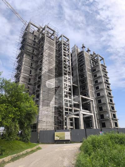 3 Bed Luxury Apartment with servant room