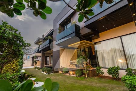 ڈی ایچ اے فیز 5 - بلاک ایچ فیز 5,ڈیفنس (ڈی ایچ اے),لاہور میں 5 کمروں کا 1 کنال مکان 7.5 کروڑ میں برائے فروخت۔ ڈی ایچ اے فیز 5 - بلاک ایچ فیز 5,ڈیفنس (ڈی ایچ اے),لاہور میں 5 کمروں کا 1 کنال مکان 7.5 کروڑ میں برائے فروخت۔