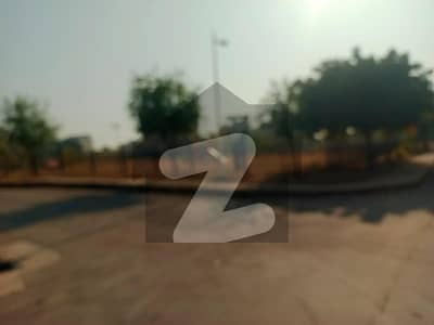 10 Marla Prime Location Solid Land Plot For Sale In L Block Phase 8