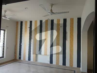 جی ۔ 14/4 جی ۔ 14,اسلام آباد میں 4 کمروں کا 14 مرلہ بالائی پورشن 1.4 لاکھ میں کرایہ پر دستیاب ہے۔