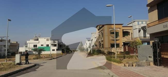 BUILDER CHOICE PLOT FOR SALE IN BLOCK F-1