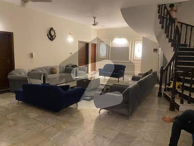 PAREKH ESTATE IS OFFERING 500 YARD SINGLE STOREY HOUSE FOR SALE