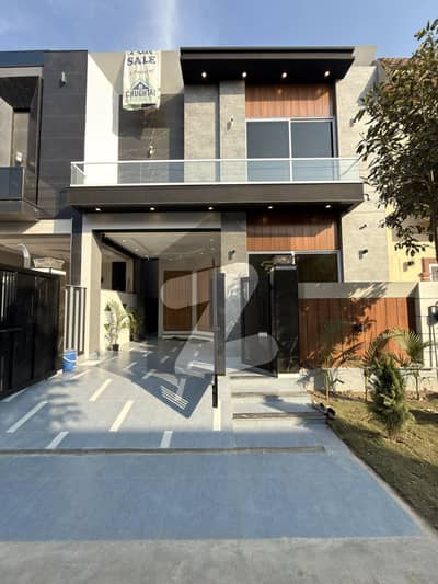 ڈی ایچ اے 11 رہبر فیز 2 ڈی ایچ اے 11 رہبر,لاہور میں 3 کمروں کا 5 مرلہ مکان 2.65 کروڑ میں برائے فروخت۔