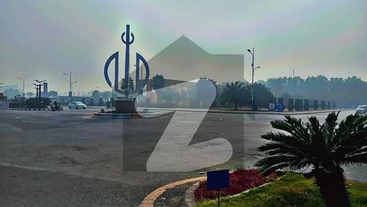 بحریہ آرچرڈ فیز 4 بحریہ آرچرڈ,لاہور میں 1 کنال رہائشی پلاٹ 1.55 کروڑ میں برائے فروخت۔