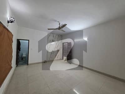 ڈی ایچ اے فیز 4 ڈی ایچ اے ڈیفینس,کراچی میں 5 کمروں کا 12 مرلہ مکان 8.25 کروڑ میں برائے فروخت۔