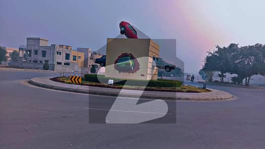 بحریہ آرچرڈ لاہور میں 1 کنال رہائشی پلاٹ 2.25 کروڑ میں برائے فروخت۔