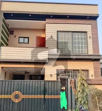 5 Marla House For Rent in Parkview City Lahore. 5 Marla House For Rent in Parkview City Lahore.