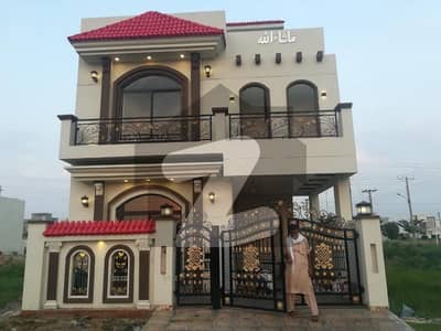 ڈی ایچ اے 11 رہبر فیز 2 - بلاک ایف ڈی ایچ اے 11 رہبر فیز 2,ڈی ایچ اے 11 رہبر,لاہور میں 3 کمروں کا 5 مرلہ مکان 2.05 کروڑ میں برائے فروخت۔