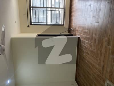 ای ۔ 11 اسلام آباد میں 3 کمروں کا 10 مرلہ بالائی پورشن 95.0 ہزار میں کرایہ پر دستیاب ہے۔