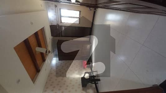 بنی گالہ اسلام آباد میں 2 کمروں کا 6 مرلہ فلیٹ 47.0 ہزار میں کرایہ پر دستیاب ہے۔