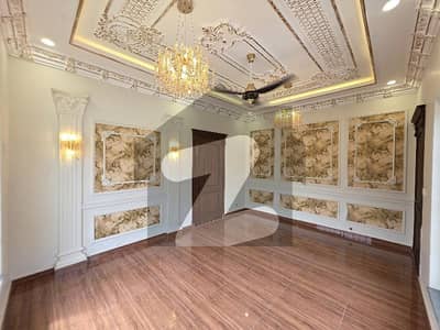 جناح گارڈنز فیز 1 جناح گارڈنز,ایف ای سی ایچ ایس,اسلام آباد میں 5 کمروں کا 7 مرلہ مکان 1.1 لاکھ میں کرایہ پر دستیاب ہے۔