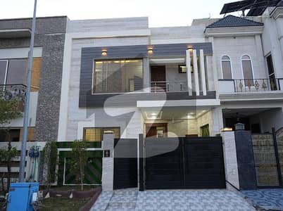 5 Marla Most Beautiful New House Available For Sale Nearest To Masjid/Park/Market
