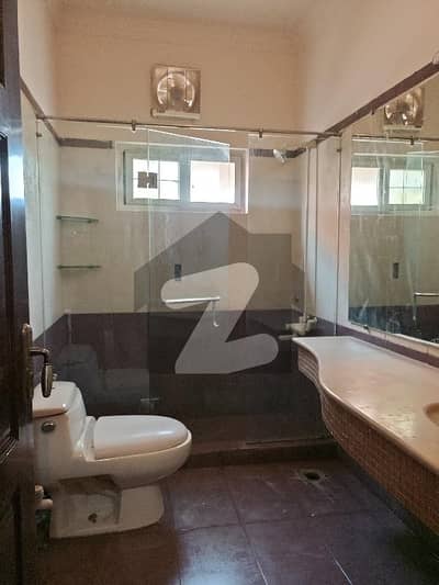 A Beautiful Upper Portion For Rent All Marble Flooring Near To Market Close And Street Ideal Location