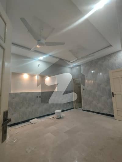 آئی ۔ 11 اسلام آباد میں 2 کمروں کا 4 مرلہ زیریں پورشن 50.0 ہزار میں کرایہ پر دستیاب ہے۔