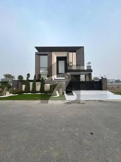 ڈی ایچ اے فیز 6 - بلاک سی فیز 6,ڈیفنس (ڈی ایچ اے),لاہور میں 5 کمروں کا 1 کنال مکان 7.95 کروڑ میں برائے فروخت۔ ڈی ایچ اے فیز 6 - بلاک سی فیز 6,ڈیفنس (ڈی ایچ اے),لاہور میں 5 کمروں کا 1 کنال مکان 7.95 کروڑ میں برائے فروخت۔