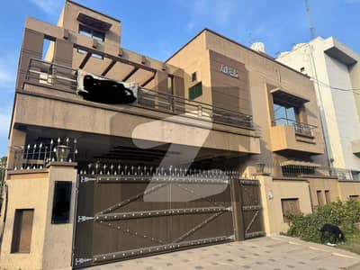 12 Marla House for Rent Silent Office Only Near Emporium Mall | 65 Ft Wide Road | Near Expo Center