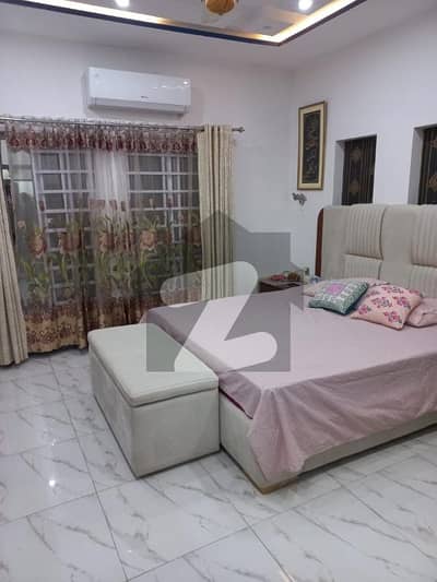 واپڈا ٹاؤن لاہور میں 6 کمروں کا 1 کنال مکان 3.0 لاکھ میں کرایہ پر دستیاب ہے۔