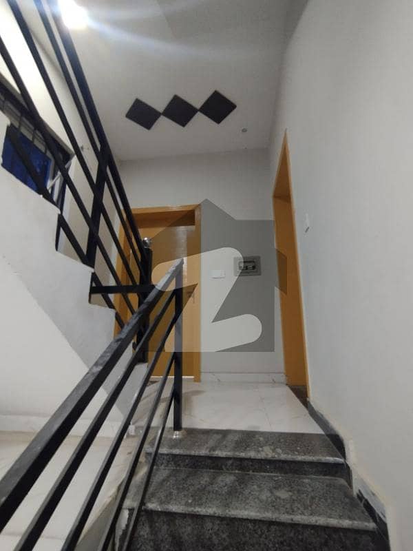 آئی ۔ 11 اسلام آباد میں 2 کمروں کا 4 مرلہ بالائی پورشن 55.0 ہزار میں کرایہ پر دستیاب ہے۔ آئی ۔ 11 اسلام آباد میں 2 کمروں کا 4 مرلہ بالائی پورشن 55.0 ہزار میں کرایہ پر دستیاب ہے۔