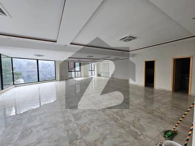 بحریہ ٹاؤن فیز 8 بحریہ ٹاؤن راولپنڈی,راولپنڈی میں 10 مرلہ دفتر 1.35 لاکھ میں کرایہ پر دستیاب ہے۔