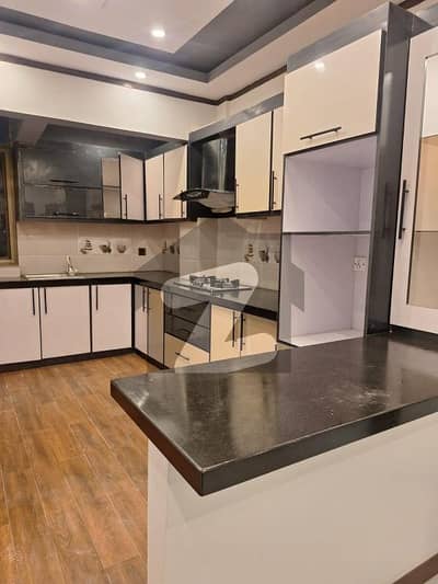 ڈی ایچ اے فیز 5 ڈی ایچ اے ڈیفینس,کراچی میں 2 کمروں کا 4 مرلہ فلیٹ 1.4 کروڑ میں برائے فروخت۔