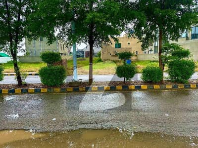 commercial plot for sale